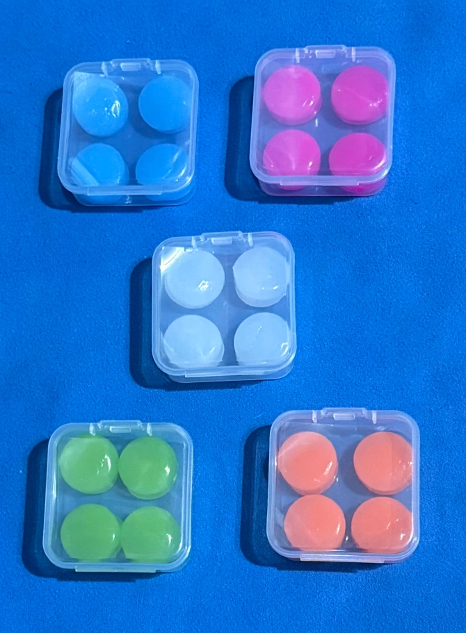 Moldable Swimming Earplugs